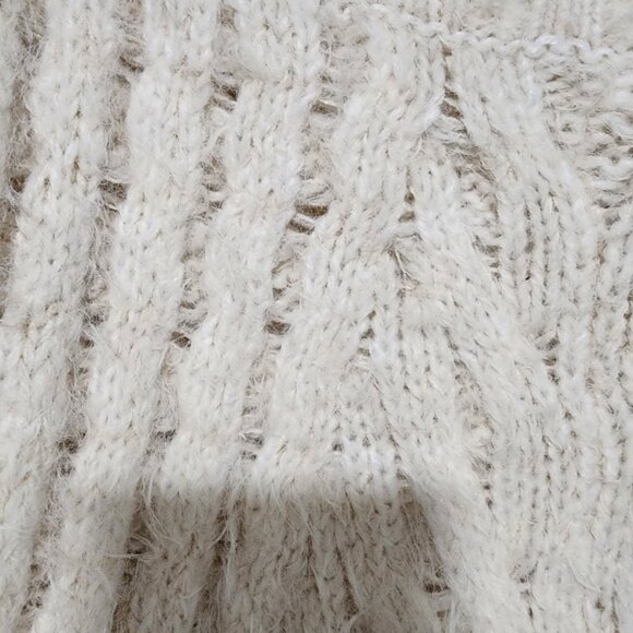 Anthropology Eyelash Cable-Knit Sweater Size XL Fuzzy Beige Wool Blend Cozy - Picture 5 of 11